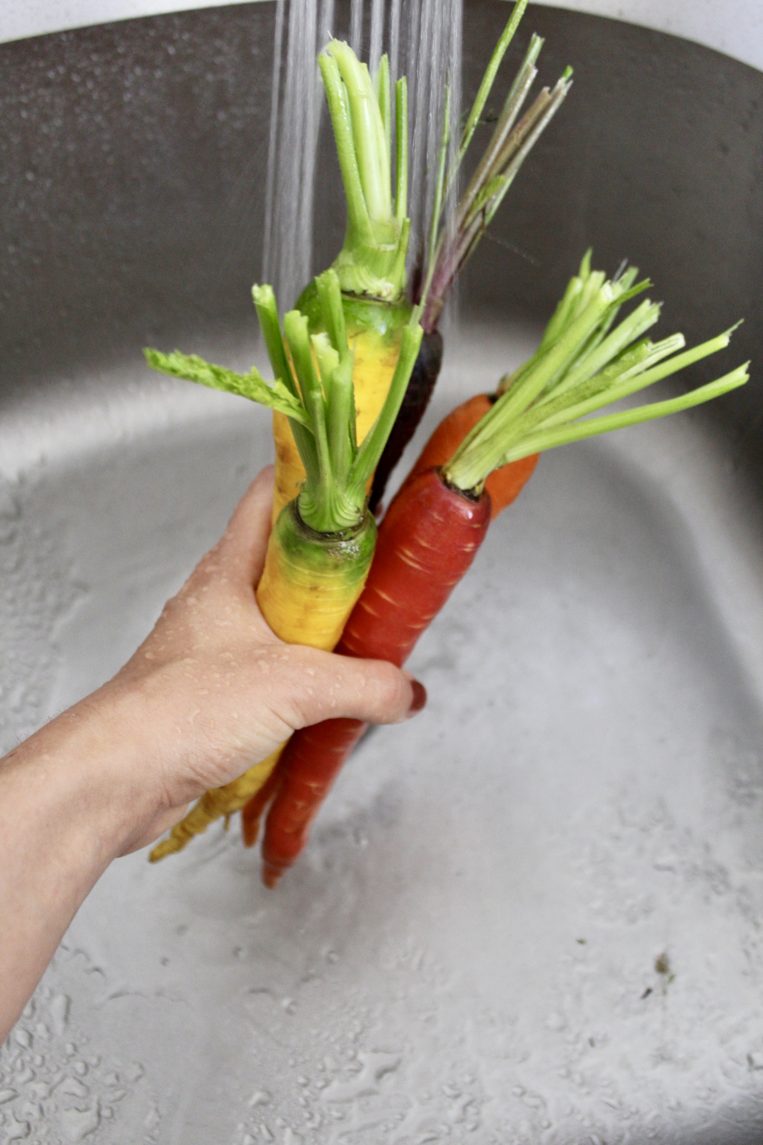 How To Wash and Store Your Fruit &amp; Veg Properly: A Simple Guide